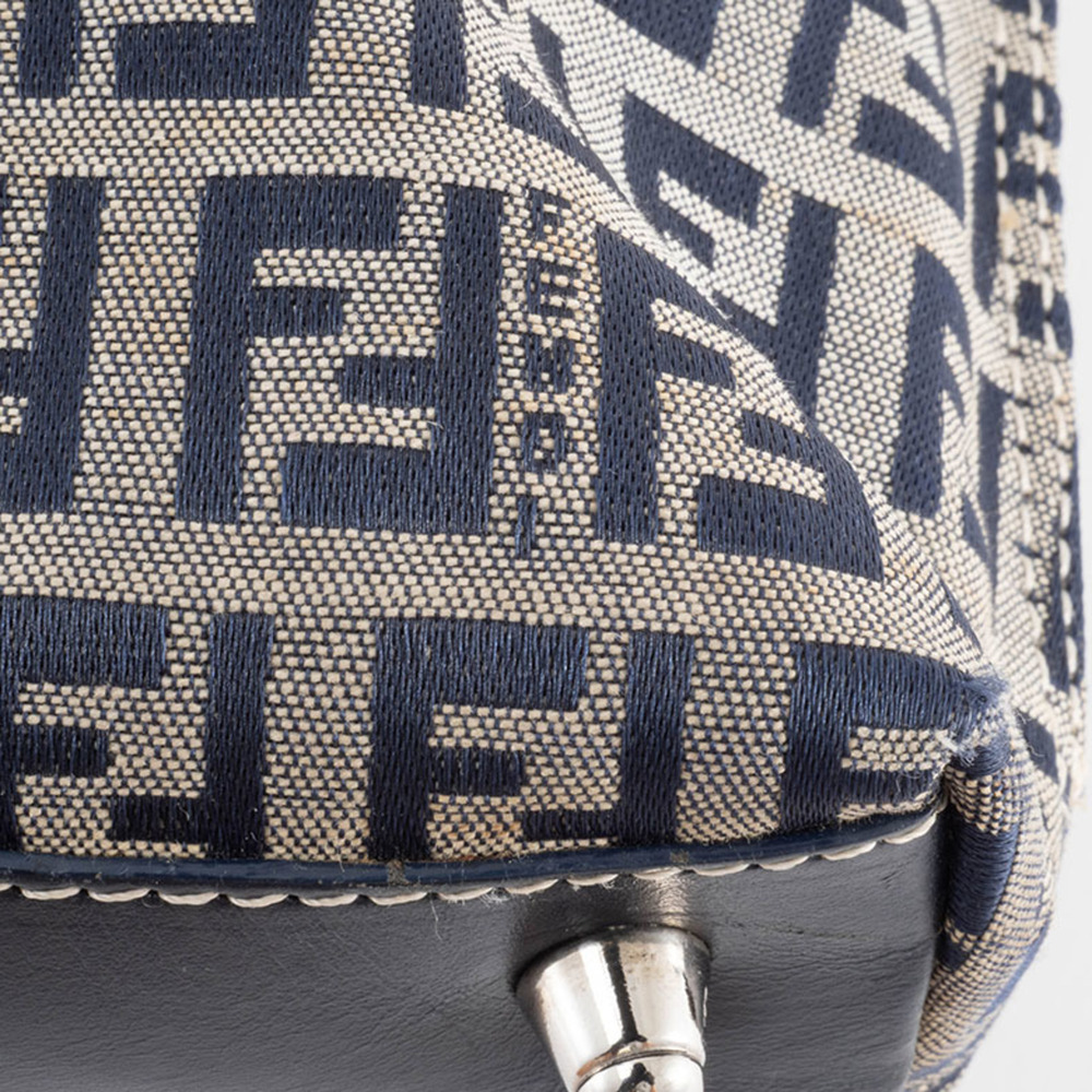 FENDI Cream Canvas Zucca Shoulder Bag - Picture 4 of 16